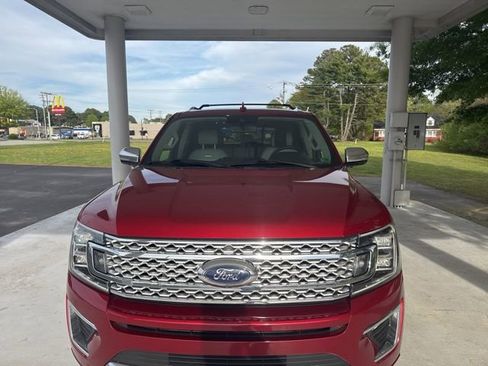 Used 2019 Ford Expedition Platinum image 9