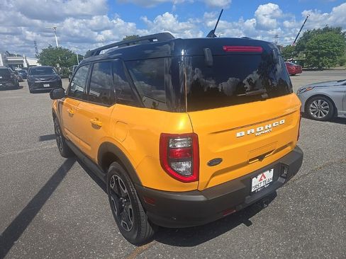 Used 2022 Ford Bronco Sport Outer Banks w/ Tech Package AWD/4WD image 7