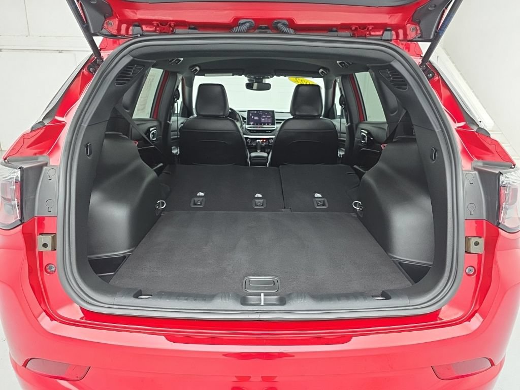 Used 2022 Jeep Compass Limited AWD/4WD image 49