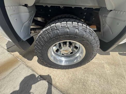 Used 2024 Chevrolet Silverado 3500 LTZ w/ LTZ Plus Package AWD/4WD image 38