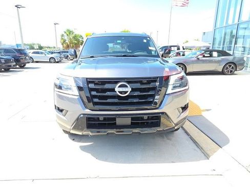Used 2022 Nissan Armada SL w/ Midnight Edition Package RWD image 9