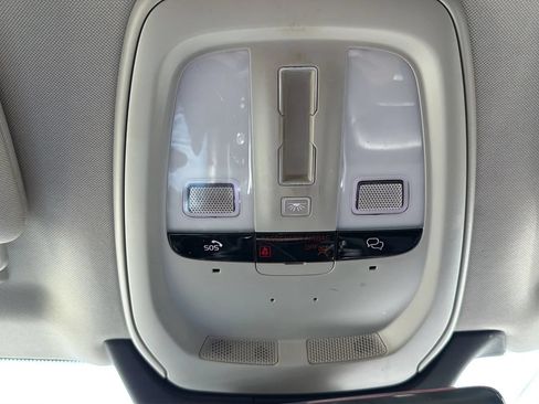 Used 2023 Volvo XC90 B5 Core AWD/4WD image 20