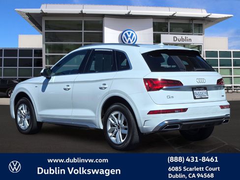 Used 2023 Audi Q5 2.0T Premium w/ Convenience Package AWD/4WD image 6