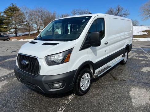 Used 2024 Ford Transit 250 Low Roof w/ Exterior Upgrade Package image 5