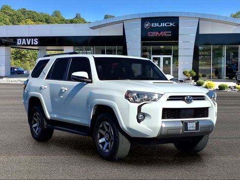 Used 2023 Toyota 4Runner TRD Off-Road Premium image 1