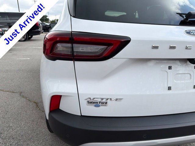 Used 2024 Ford Escape Active w/ Tech Pack #2 AWD/4WD image 16