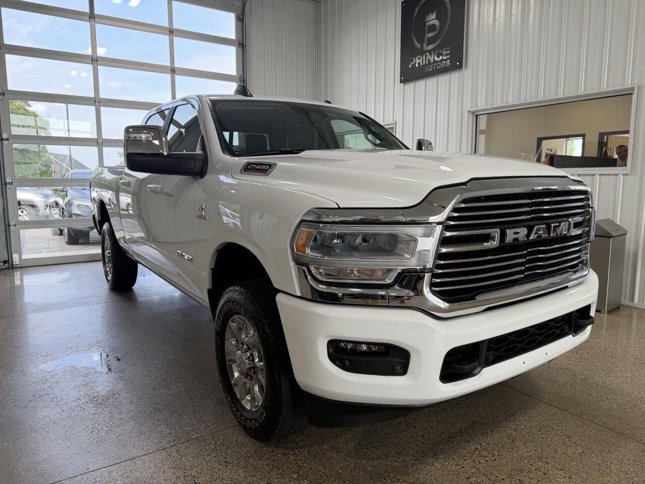 Used 2024 RAM 2500 Laramie w/ Safety Group AWD/4WD image 6
