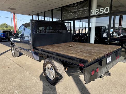 Used 2005 Ford F250 Lariat image 4