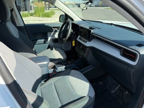 Used 2022 Ford Maverick XLT image 18