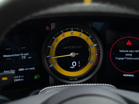 Certified 2025 Porsche 911 GT3 RS image 29