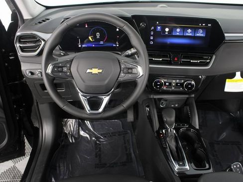 New 2026 Chevrolet TrailBlazer LT image 11