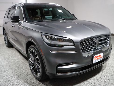 Used 2023 Lincoln Aviator Reserve w/ Equipment Group 201A AWD/4WD image 5