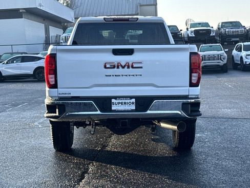 New 2026 GMC Sierra 2500 Pro image 4