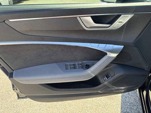 Used 2022 Audi S6 Premium Plus image 14