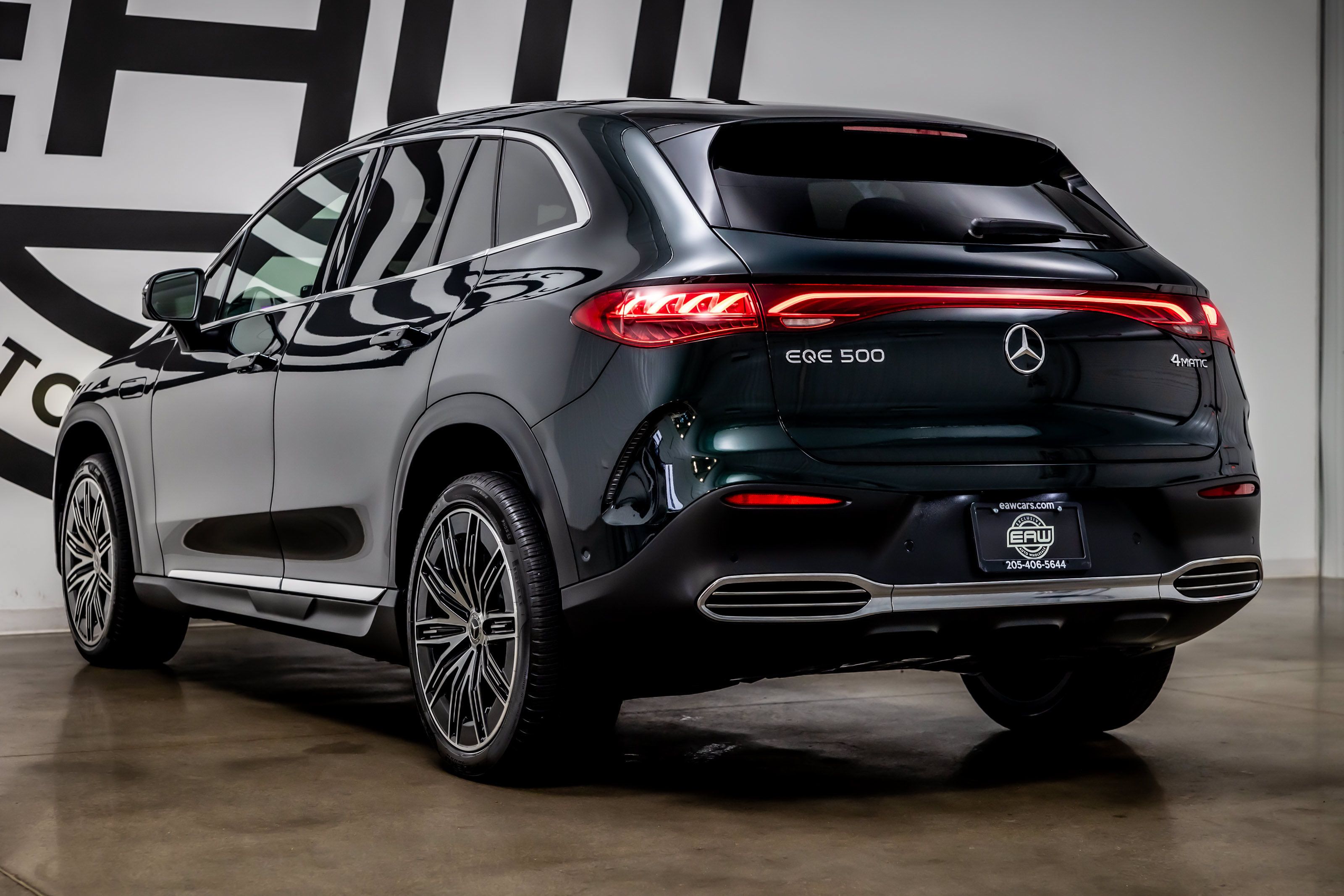 Used 2023 Mercedes-Benz EQE 500 4MATIC SUV image 31