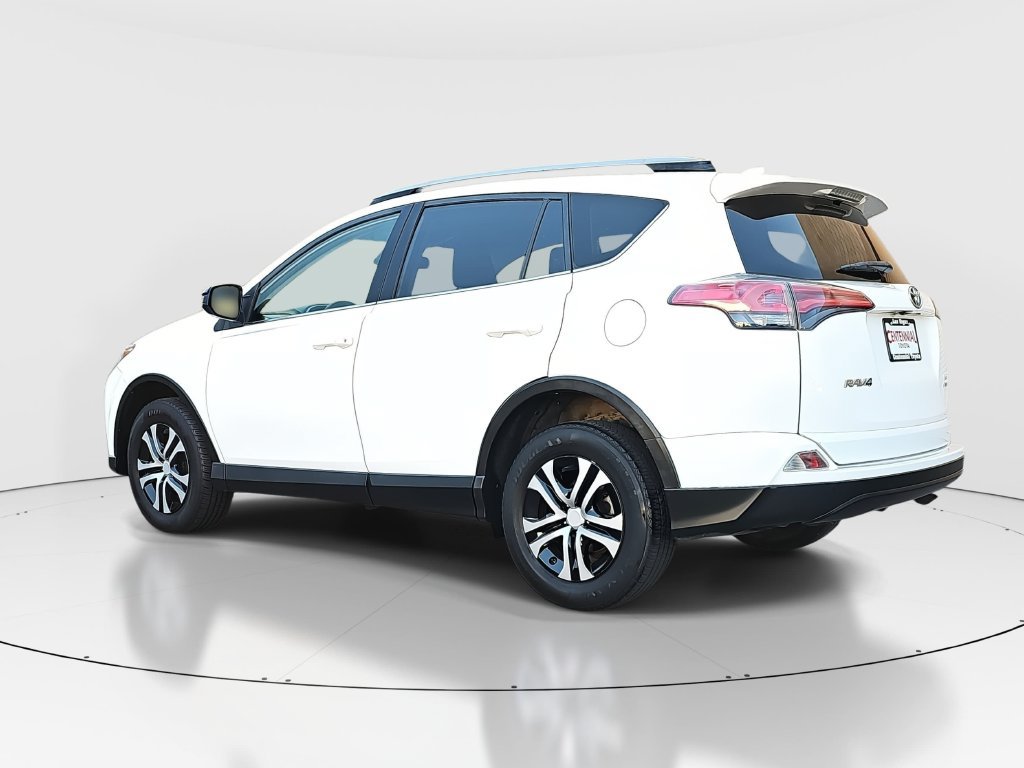 Used 2017 Toyota RAV4 LE w/ Carpet Mat Package AWD/4WD image 7