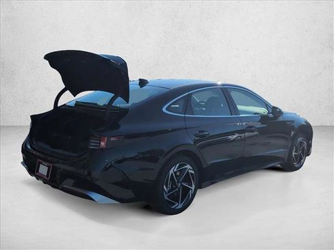 New 2026 Hyundai Sonata SEL image 2