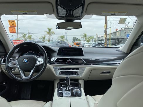 Used 2016 BMW 740i RWD image 30