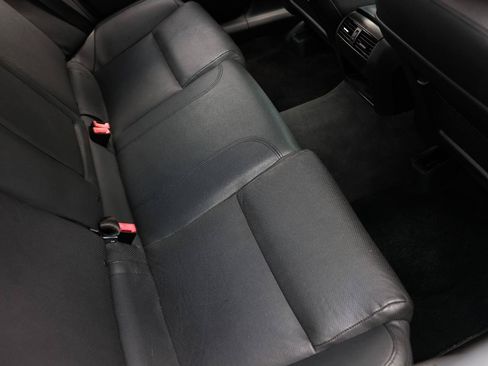 Used 2009 Pontiac G8 GT w/ Premium Package RWD image 14