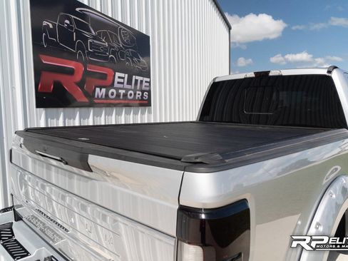 Used 2017 Ford F250 Platinum w/ Platinum Ultimate Package image 58