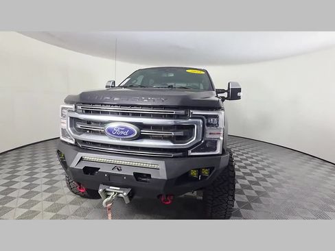 Used 2021 Ford F250 Platinum w/ FX4 Off-Road Package AWD/4WD image 50