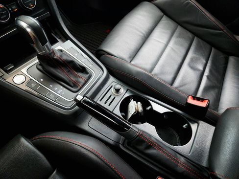 Used 2015 Volkswagen GTI Autobahn FWD image 18