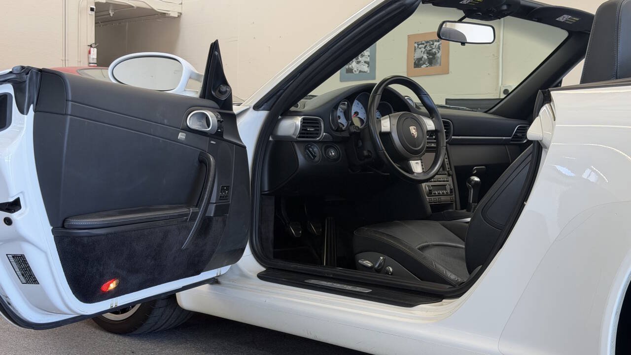 Used 2007 Porsche 911 Carrera S RWD image 33