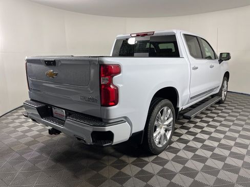 New 2026 Chevrolet Silverado 1500 High Country AWD/4WD image 5