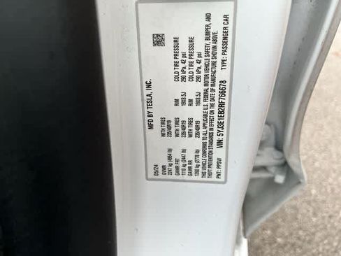 Used 2024 Tesla Model 3 Long Range AWD/4WD image 34