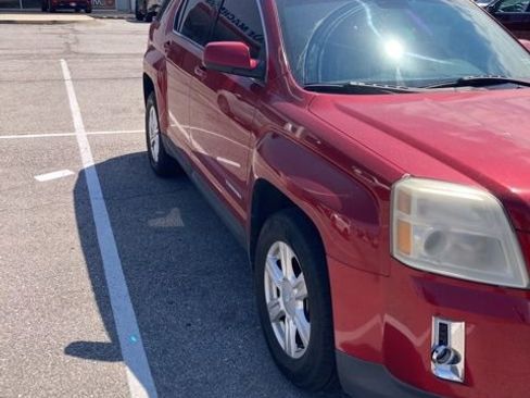 Used 2014 GMC Terrain SLE AWD/4WD image 2