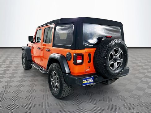 Used 2018 Jeep Wrangler Unlimited Sport S AWD/4WD image 8