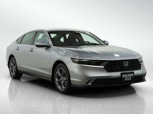 Used 2024 Honda Accord EX image 7