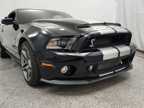 Used 2010 Ford Mustang Shelby GT500 RWD image 42