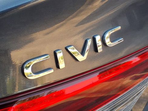 Used 2022 Honda Civic EX image 12