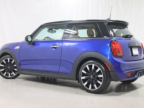 Used 2019 MINI Cooper S w/ Driver Assistance Package image 9