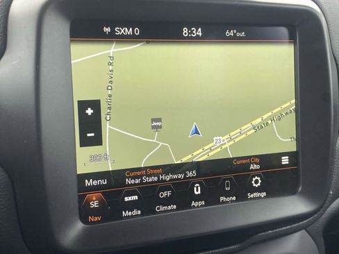 Certified 2023 Jeep Renegade Latitude image 2