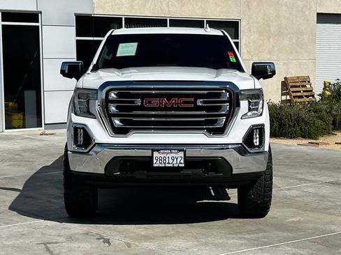 Used 2019 GMC Sierra 1500 SLT w/ SLT Premium Plus Package AWD/4WD image 16