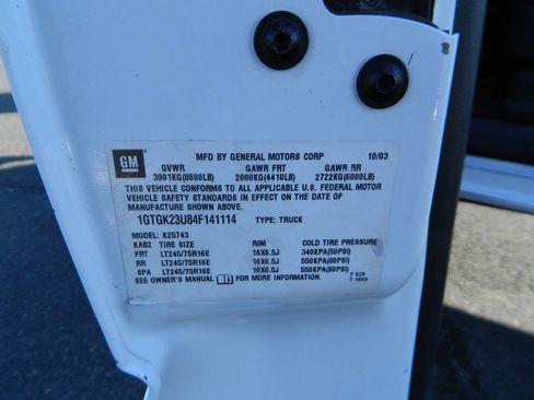 Used 2004 GMC Sierra 2500 SLE image 26