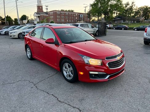 Used 2015 Chevrolet Cruze LT FWD image 10