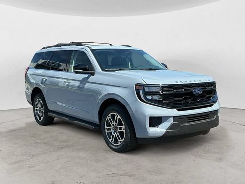 New 2026 Ford Expedition Active AWD/4WD image 7