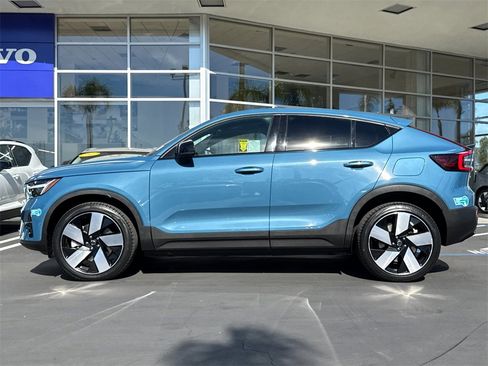 Certified 2023 Volvo C40 P8 Recharge Ultimate image 2