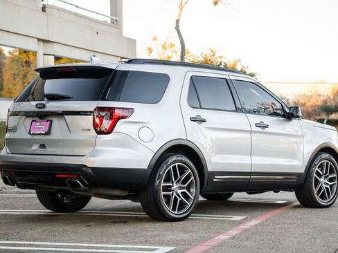 Used 2016 Ford Explorer Sport w/ Equipment Group 401A image 12