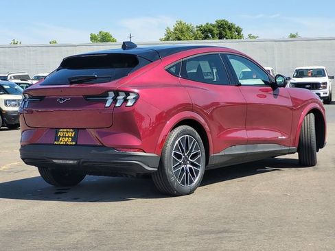 New 2025 Ford Mustang Mach-E Premium image 4