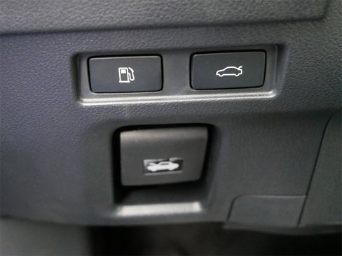 Certified 2025 Lexus ES 300h Ultra Luxury image 16