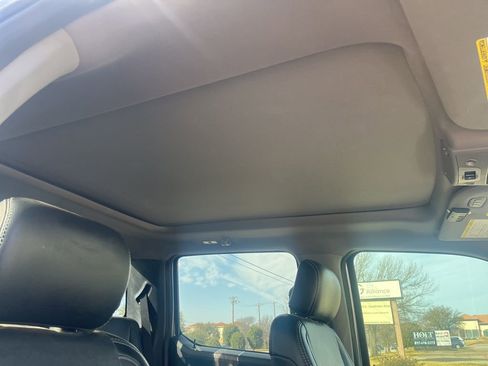 Used 2019 Ford F250 Lariat w/ Lariat Ultimate Package image 9