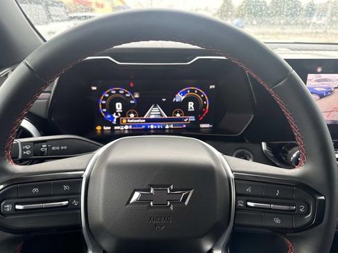 Used 2024 Chevrolet Colorado Z71 image 28