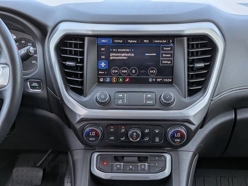 Certified 2023 GMC Acadia SLT w/ LPO, Floor Liner Package FWD image 17