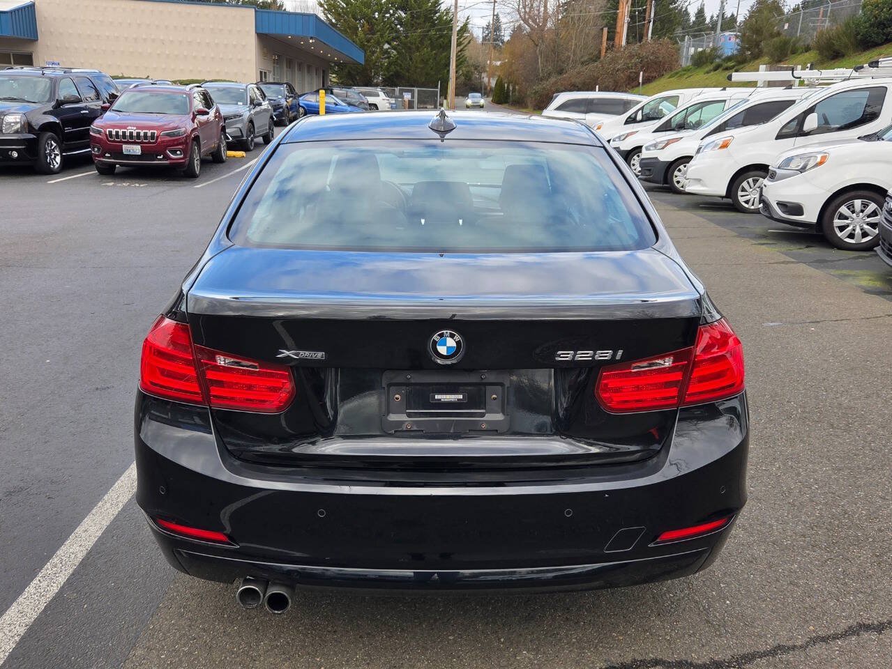 Used 2015 BMW 328i xDrive Sedan AWD/4WD image 6