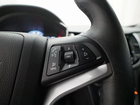 Used 2017 Chevrolet Trax LT w/ Driver Confidence Package image 18