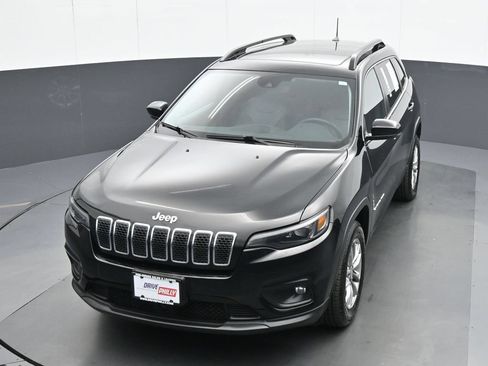 Used 2022 Jeep Cherokee Latitude Lux w/ Sun & Sound Group AWD/4WD image 16